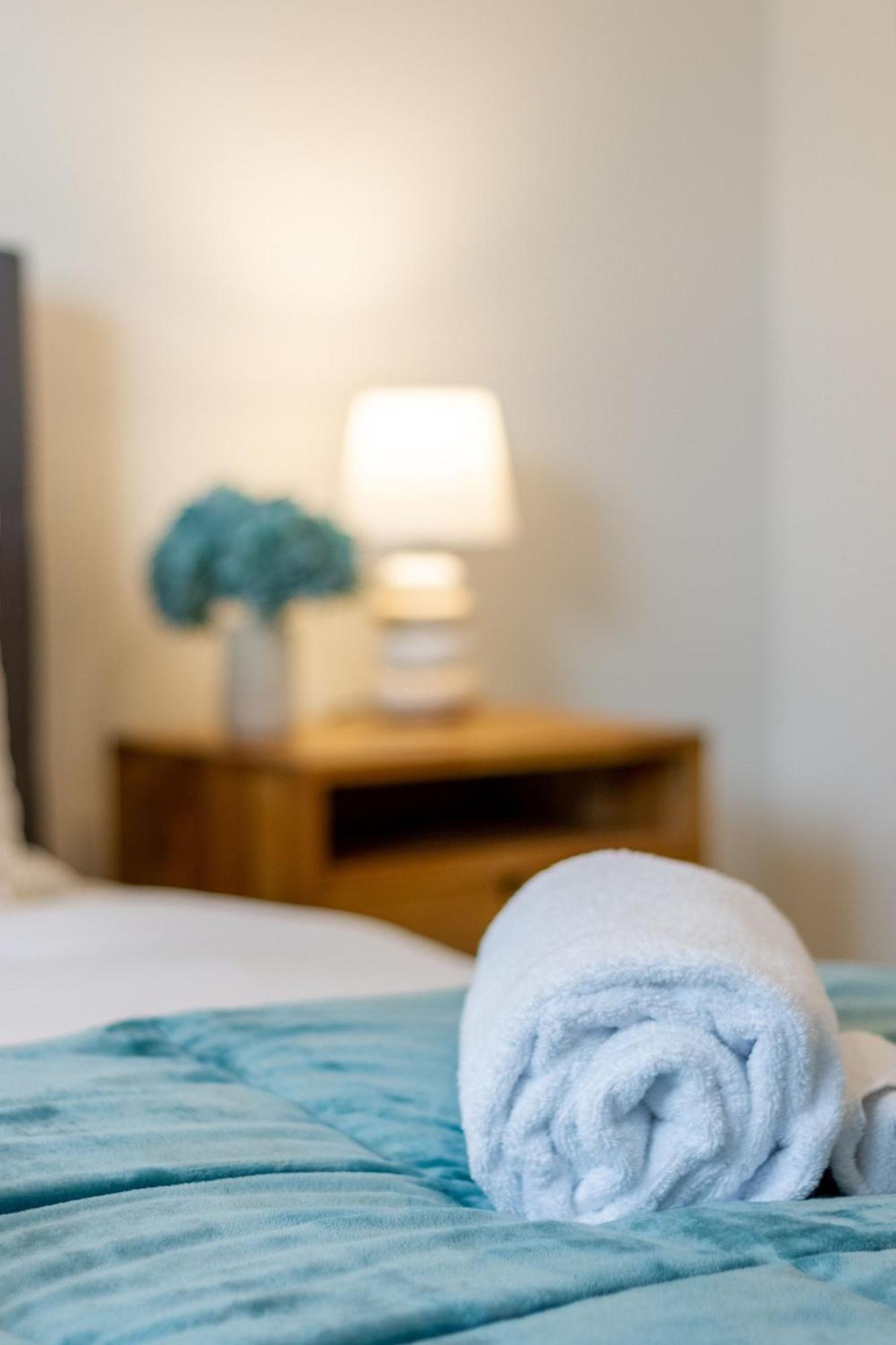 Executive Suite On Lichfield Street - 2 Bed 2 Bath Christchurch Esterno foto