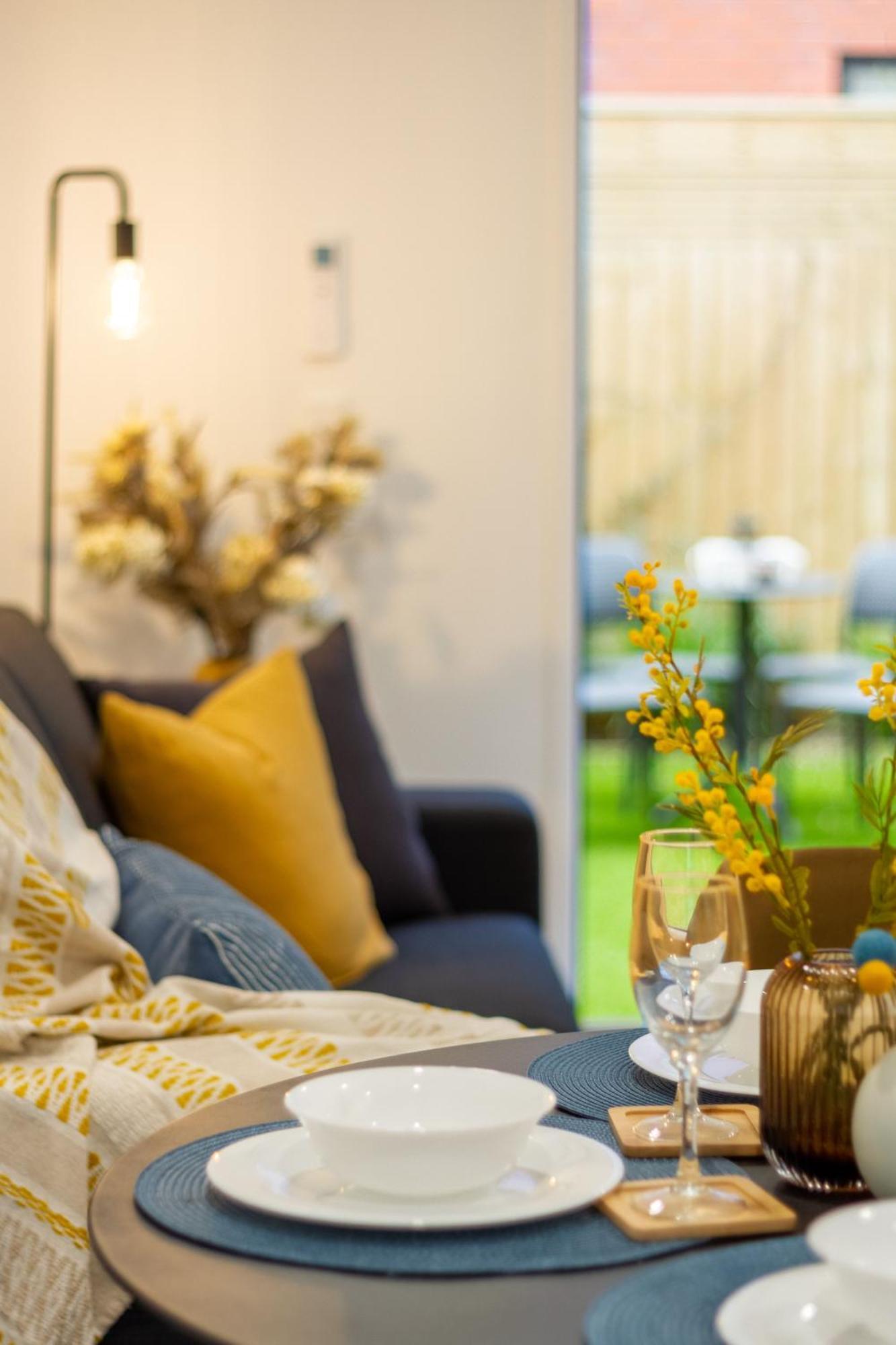 Executive Suite On Lichfield Street - 2 Bed 2 Bath Christchurch Esterno foto