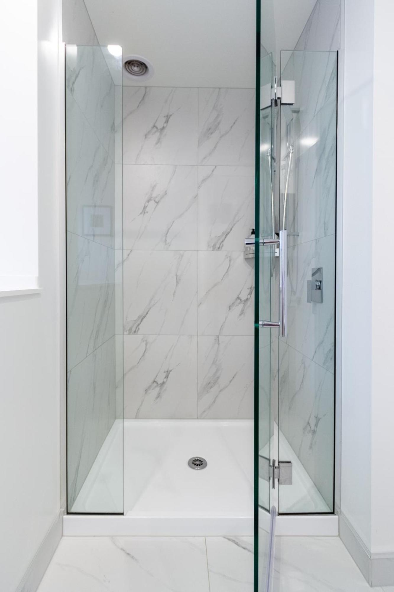 Executive Suite On Lichfield Street - 2 Bed 2 Bath Christchurch Esterno foto