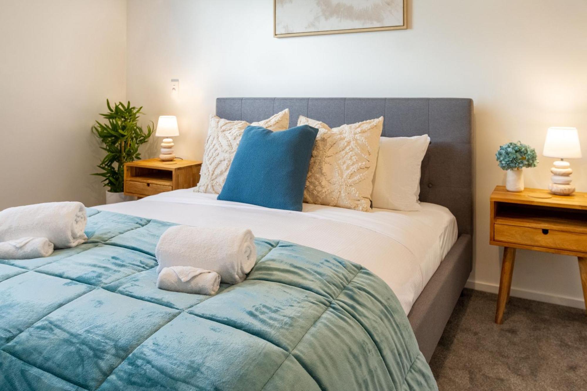 Executive Suite On Lichfield Street - 2 Bed 2 Bath Christchurch Esterno foto